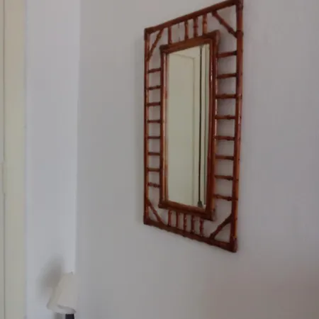 Casa Escuela Quarto em Acomodações Particulares *