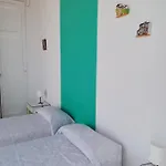 Casa Escuela ホームステイ バジェ・グラン・レイ