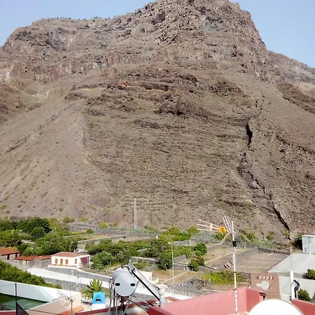 Casa Escuela Homestay Valle Gran Rey