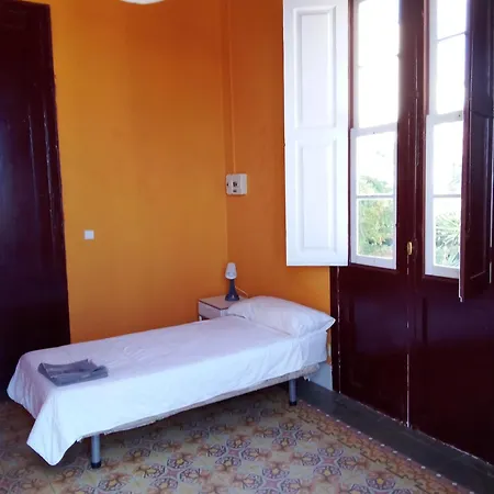 Casa Escuela Homestay *