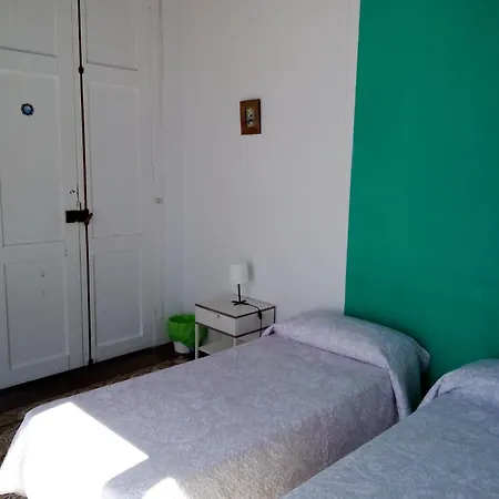 Casa Escuela Homestay *